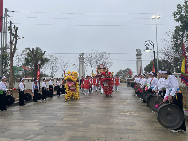 Hà Nội: Nhiều hoạt động đặc sắc tại Lễ hội Tản Viên Sơn Thánh ảnh 1