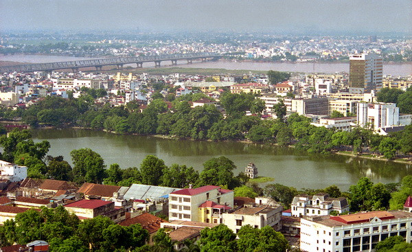 300 đại biểu dự hội thảo thành tựu, thời cơ và phát triển của Thủ đô ảnh 1