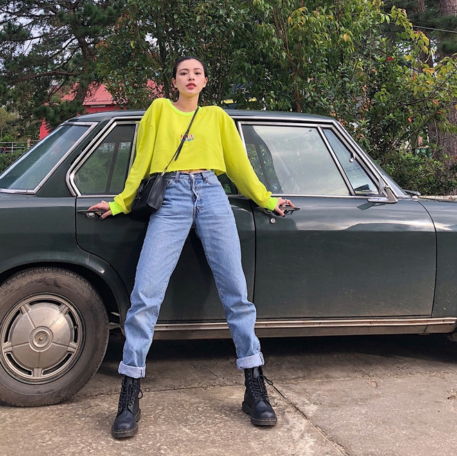 Những điểm sáng trong “bản tin” street style của mỹ nhân Việt ảnh 6