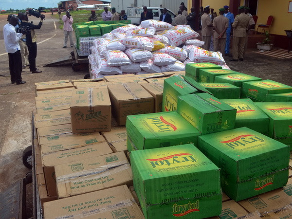 Liên hợp quốc cần gần 1 tỷ USD để đối phó với dịch bệnh Ebola ảnh 1