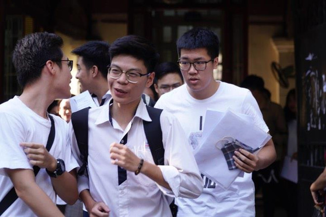 (Ảnh: Vietnam+) Đề Tiếng Anh bám sát chương trình, thí sinh kỳ vọng điểm Khá ảnh 2