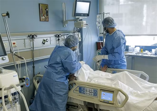 Liban sử dụng robot hỗ trợ quá trình xét nghiệm virus SARS-CoV-2 ảnh 1
