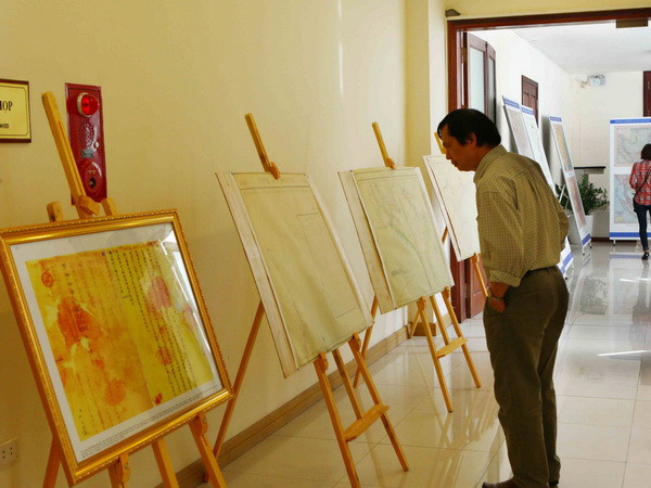 Triển lãm ảnh, tư liệu Hoàng Sa, Trường Sa là của Việt Nam ảnh 1