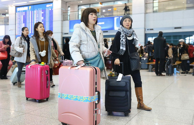 (Ảnh minh họa. Nguồn: YONHAP/TTXVN) Việt Nam trong 5 nước có lượng visa vào Nhật nhiều nhất 2015 ảnh 1