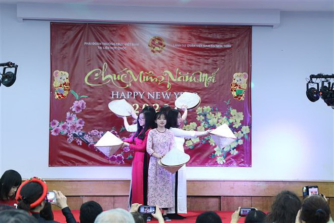 Việt Nam ngày càng được trân trọng trong trái tim của bạn bè quốc tế ảnh 3