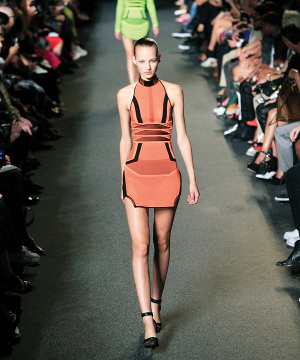 Điều thú vị về thời trang Xuân Hè của Marc Jacobs, Alexander Wang ảnh 1