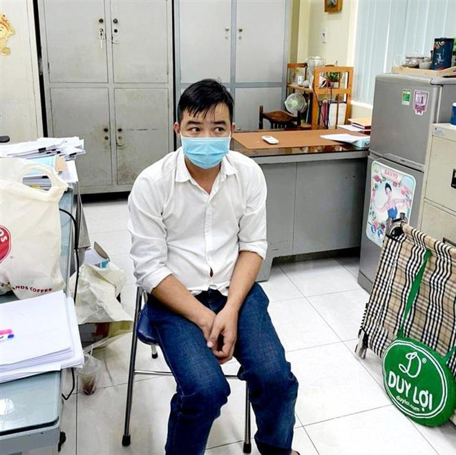 Bị can Phạm Vũ Phong. (Ảnh: TTXVN phát) Vụ Việt Á: Làm rõ thủ đoạn của Giám đốc Công ty Nam Phong ảnh 1