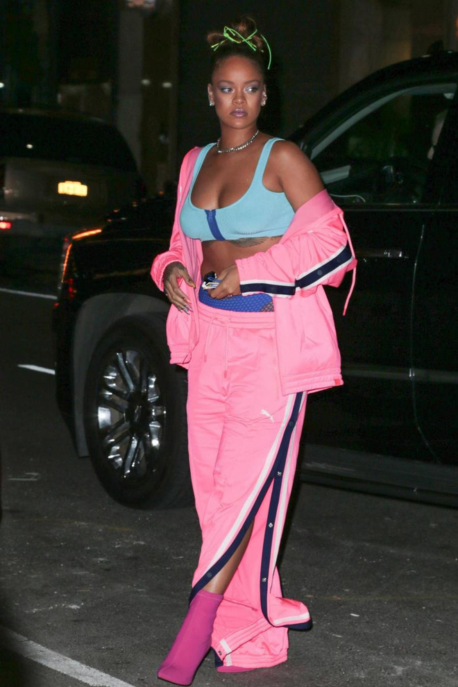 Tăng cân thả phanh, ca sỹ Rihanna vẫn tự tin tỏa sáng ảnh 13
