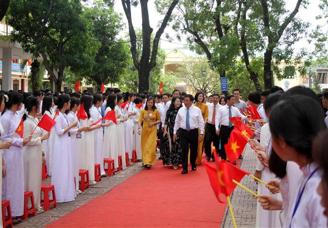 Lãnh đạo Đảng, Nhà nước dự lễ khai giảng tại Hà Nội và Nghệ An ảnh 2