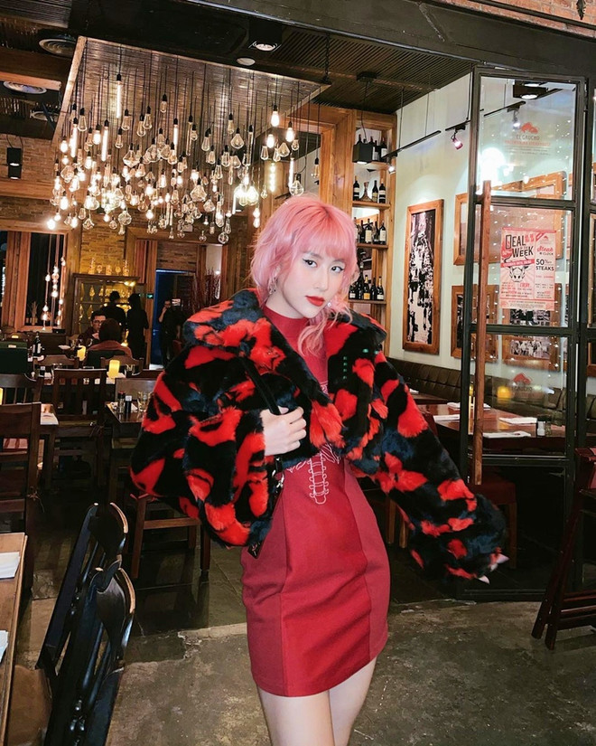 Mãn nhãn với street style xuất hành đầu Xuân của dàn mỹ nhân Việt ảnh 2