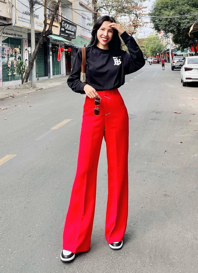Mãn nhãn với street style xuất hành đầu Xuân của dàn mỹ nhân Việt ảnh 16