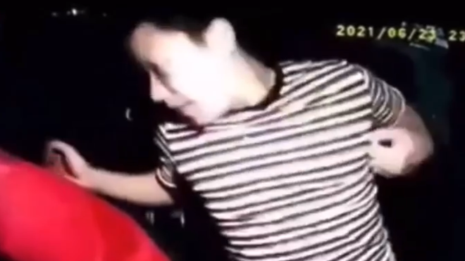 Bình Phước xác minh vụ tài xế taxi bị hành khách hành hung ảnh 1