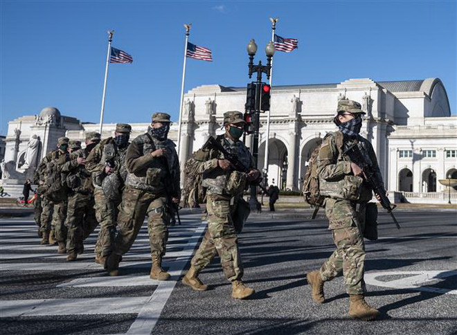Mỹ tốn gần 500 triệu USD triển khai Vệ binh quốc gia tại Đồi Capitol ảnh 1