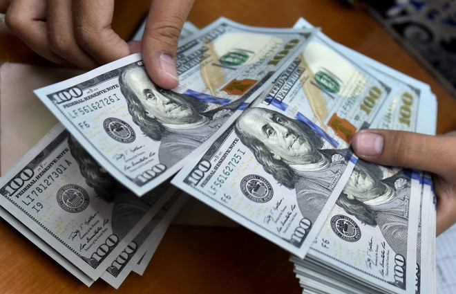 Đồng USD. (Ảnh: AFP/TTXVN) ttxvn-dong usd.jpg