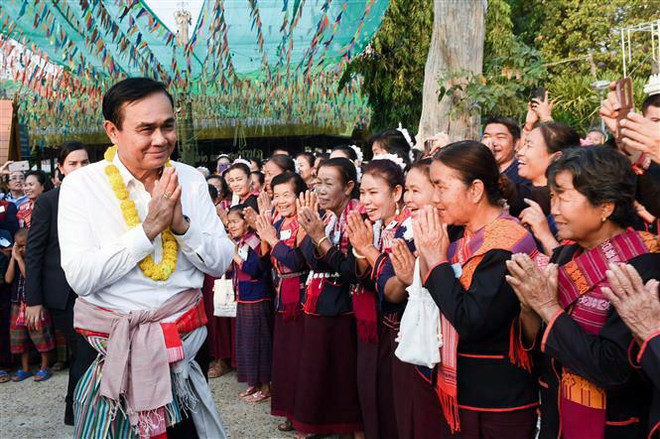 Tòa án Thái Lan chấp nhận các đơn kiện Thủ tướng Prayuth ảnh 1