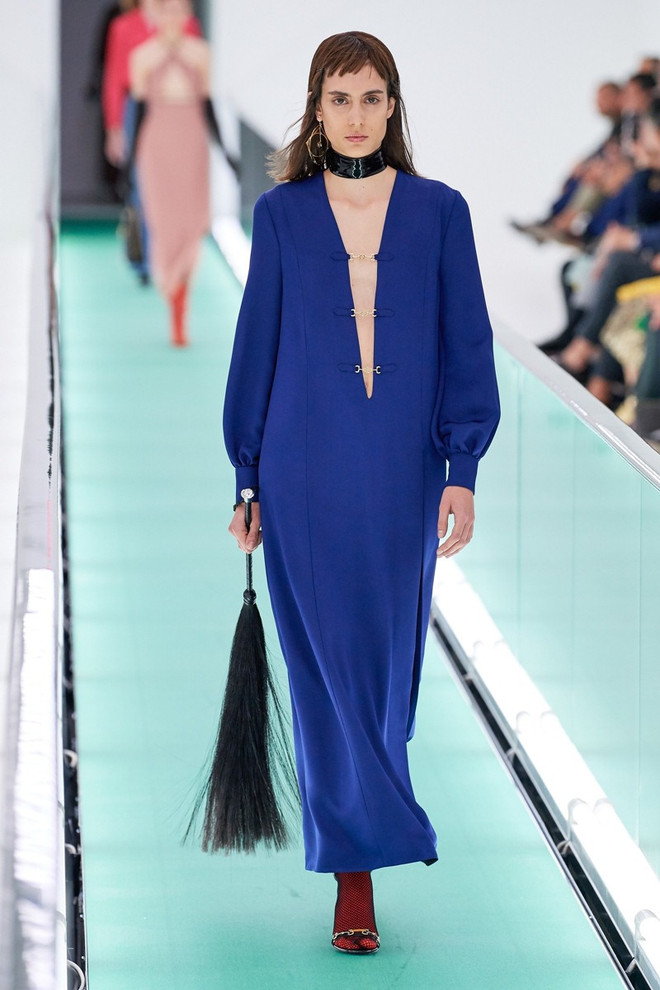 Classic blue - sắc xanh cổ điển lên ngôi trong năm 2020 ảnh 1