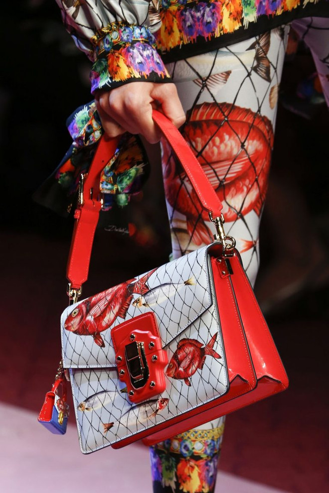 Điểm mặt 5 xu hướng túi xách hot nhất mùa Xuân Hè 2018 ảnh 11
