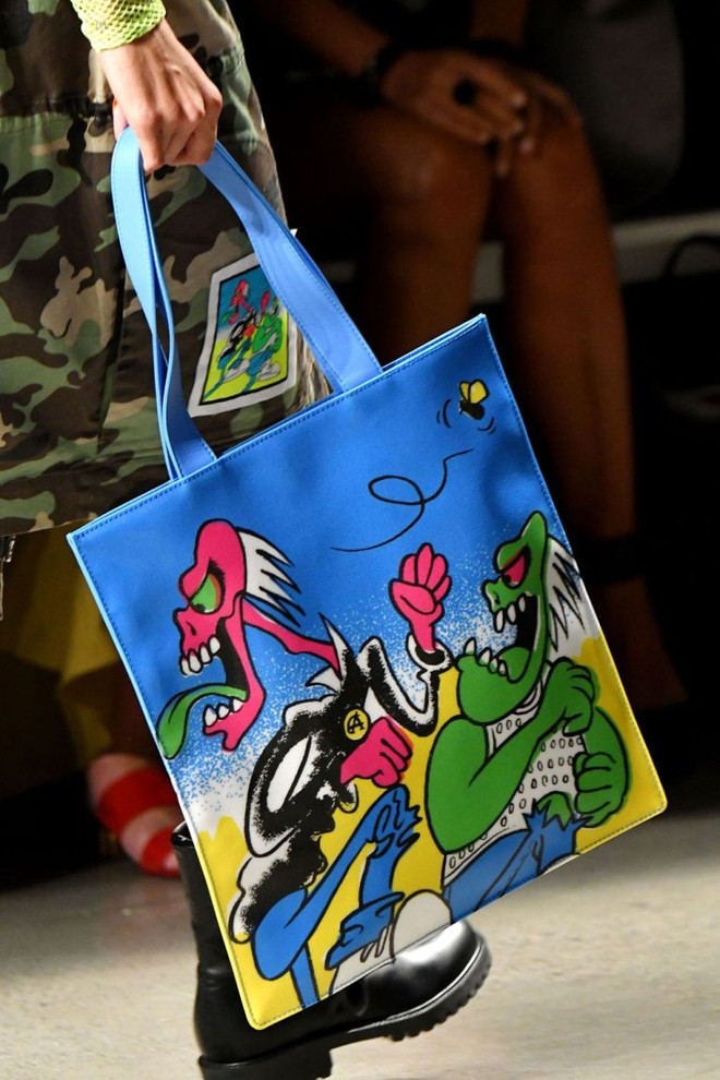 Điểm mặt 5 xu hướng túi xách hot nhất mùa Xuân Hè 2018 ảnh 6