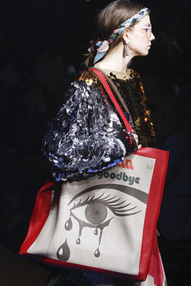 Điểm mặt 5 xu hướng túi xách hot nhất mùa Xuân Hè 2018 ảnh 9