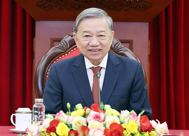 Tổng Bí thư Tô Lâm điện đàm với Tổng thống đắc cử Hoa Kỳ Donald Trump. (Ảnh: Thống Nhất/TTXVN) ttxvn-dien dam (4).jpg
