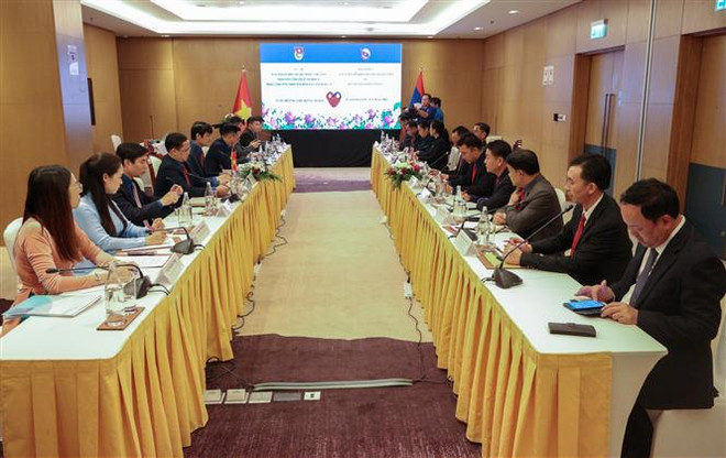 Lãnh đạo Lào nêu bật tầm quan trọng của hợp tác thanh niên Việt-Lào ảnh 2