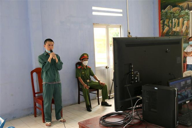 Phiên tòa xét xử trực tuyến đầu tiên tại tỉnh Bình Thuận ảnh 2