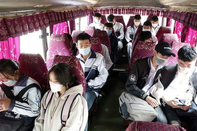 Hà Nội quản lý chặt xe đưa đón học sinh, xử lý nghiêm hành vi vi phạm ảnh 1