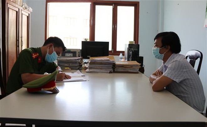 Vụ bán sỉ 262 lô đất để trả nợ ở Phú Yên: Khởi tố thêm 2 phó giám đốc ảnh 2