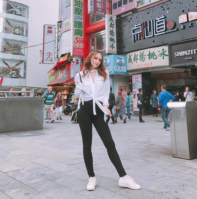 Tạo dáng với phong cách cổ điển phiên bản hiện đại ảnh 11