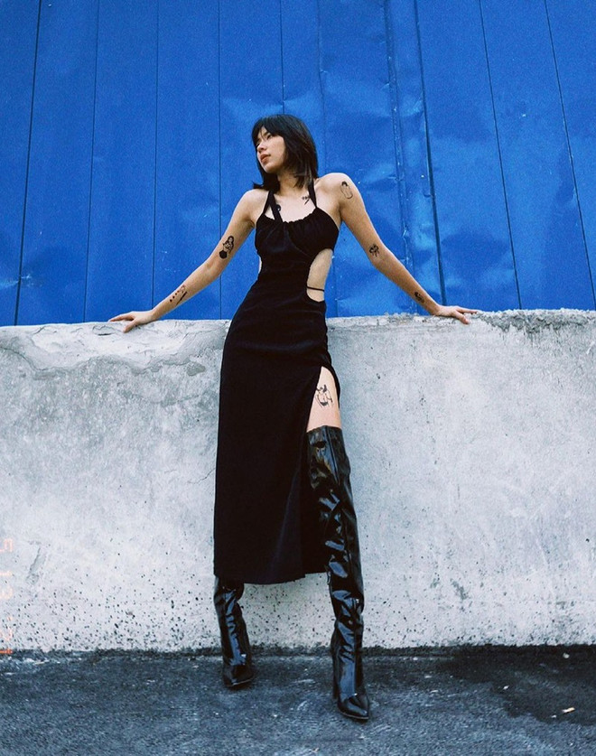 Mỹ nhân Việt đón hè với loạt trang phục street style ngập sắc pastel ảnh 13