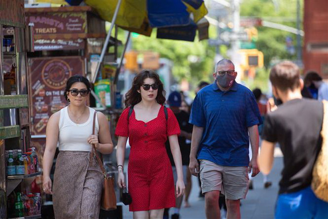 Từng là tâm dịch tại Mỹ, bang New York đã mở cửa trở lại hoàn toàn ảnh 1