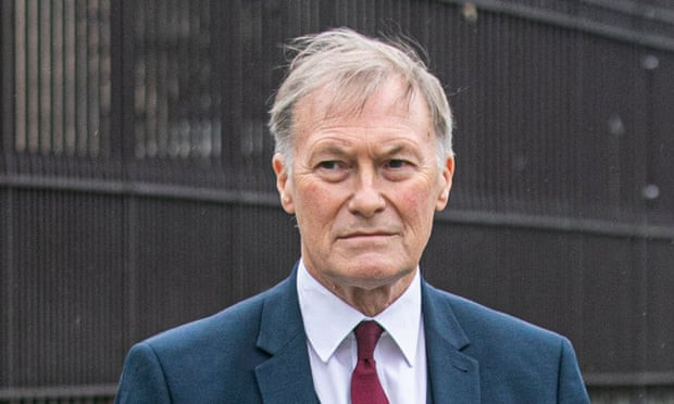 Nghị sỹ Anh David Amess. (Nguồn: theguardian.com) Nghị sỹ Anh bị tấn công bằng dao khi đang gặp gỡ các cử tri ảnh 1