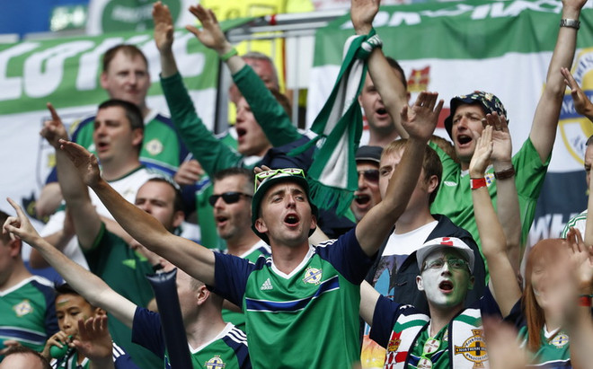 Thêm một cổ động viên Bắc Ireland thiệt mạng tại EURO 2016 ảnh 1