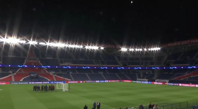 Các sân vận động tại Pháp được phép đón 5.000 cổ động viên ảnh 1