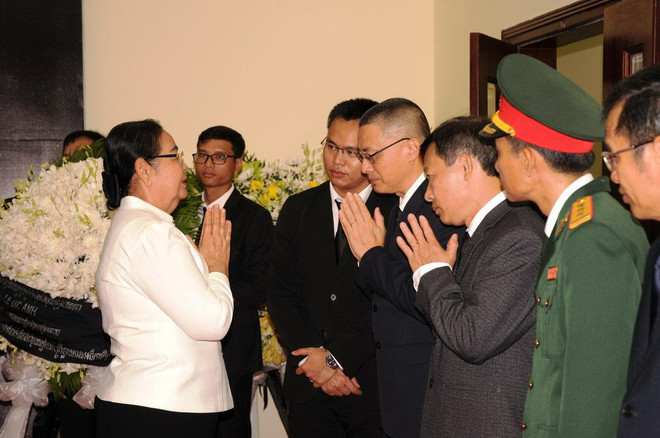 Tướng lĩnh, sỹ quan quân đội Campuchia viếng Đại tướng Lê Đức Anh ảnh 3