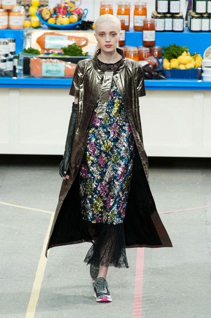 Thời trang Thu Đông 2014: Lông thú, len và ren lên ngôi ảnh 10