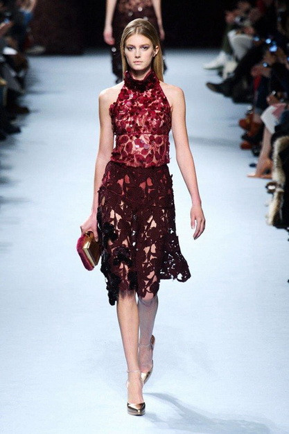 Thời trang Thu Đông 2014: Lông thú, len và ren lên ngôi ảnh 11