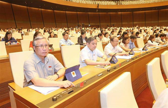 Kỳ họp thứ 7 Quốc hội khóa XIV: Thông qua Luật Đầu tư công sửa đổi ảnh 1