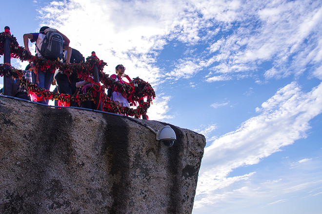 Chinh phục đỉnh Hoa Sơn - hành trình dành cho những kẻ liều lĩnh ảnh 14