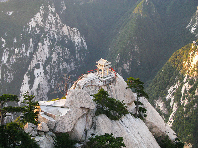 Chinh phục đỉnh Hoa Sơn - hành trình dành cho những kẻ liều lĩnh ảnh 4