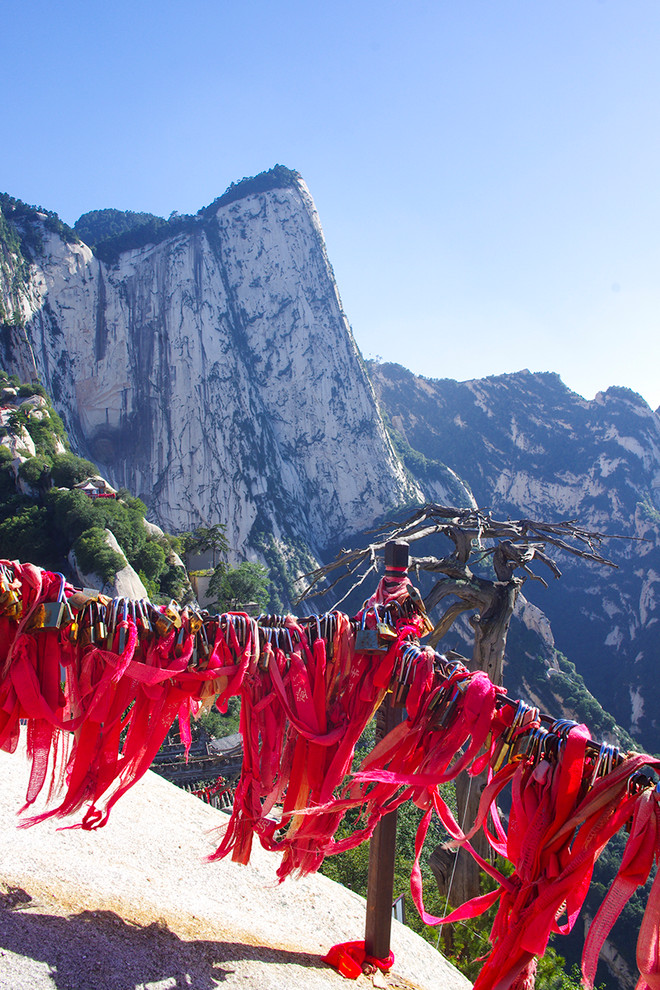 Chinh phục đỉnh Hoa Sơn - hành trình dành cho những kẻ liều lĩnh ảnh 6