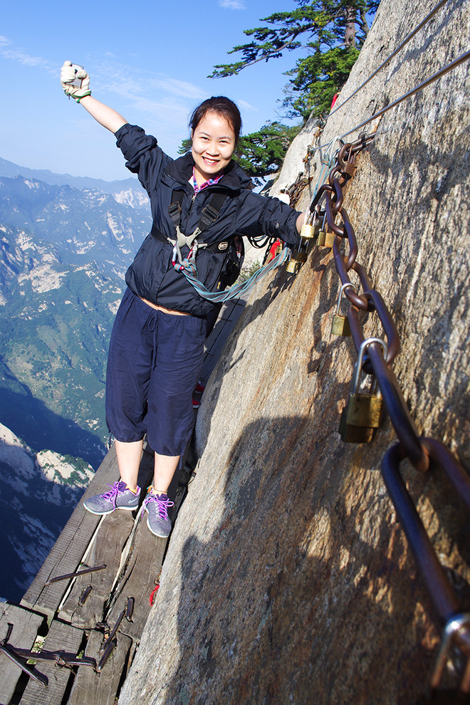 Chinh phục đỉnh Hoa Sơn - hành trình dành cho những kẻ liều lĩnh ảnh 12