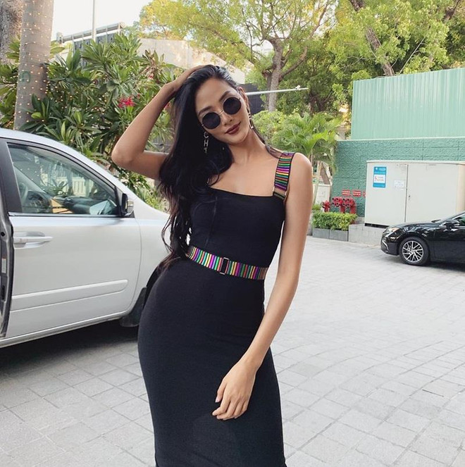  Diệp Lâm Anh bầu bí vẫn sexy, Chi Pu và Minh Hằng gợi cảm hết mực ảnh 10