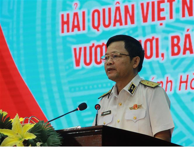 Hải quân Việt Nam - điểm tựa cho ngư dân vươn khơi, bám biển ảnh 2