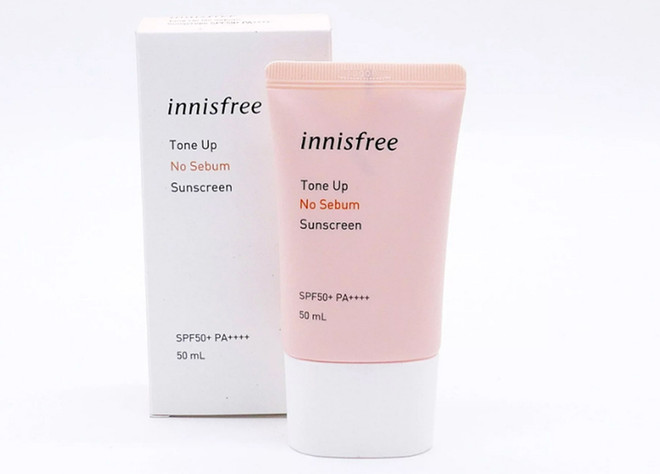 5 kem chống nắng nâng tông, mịn da cho nàng không thích trang điểm ảnh 4