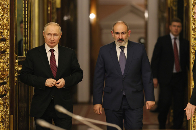 Tổng thống Nga Vladimir Putin và Thủ tướng Armenia Nikol Pashinyan.. (Nguồn: Chính phủ Armenia) Nga mở lãnh sự quán tại Armenia, gần vùng tranh chấp với Azerbaijan ảnh 1