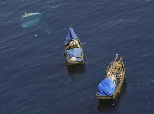 Hàn Quốc giúp sửa chữa và trả tàu đi lạc lãnh hải cho phía Triều Tiên ảnh 1