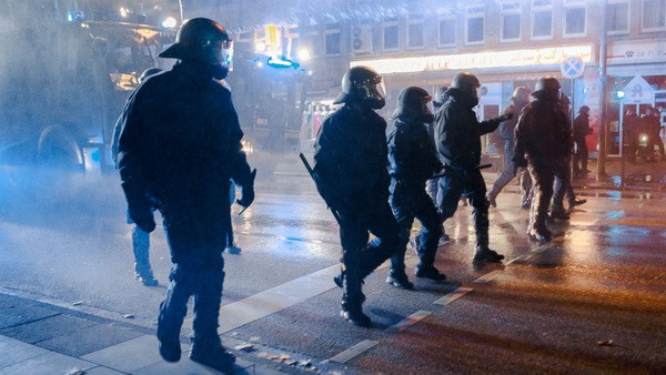 Chính quyền Đức cảnh báo nguy cơ leo thang căng thẳng vì IS ảnh 1