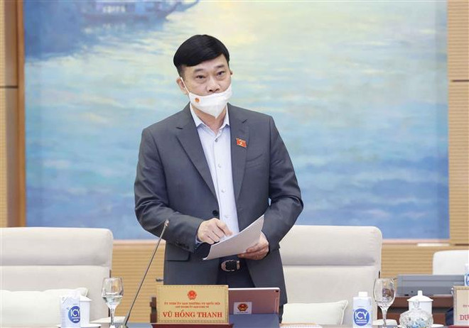 Chủ nhiệm Ủy ban Kinh tế của Quốc hội Vũ Hồng Thanh phát biểu ý kiến. (Ảnh: Doãn Tấn/TTXVN) Giám sát sắp xếp đơn vị hành chính cấp huyện, cấp xã từ 2019-2021 ảnh 3