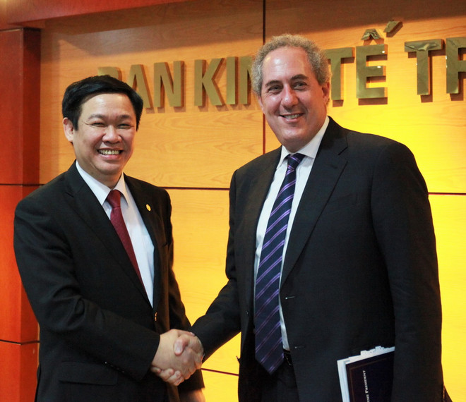 Trưởng Ban Kinh tế Trung ương làm việc với Đại diện Thương mại Mỹ ảnh 1